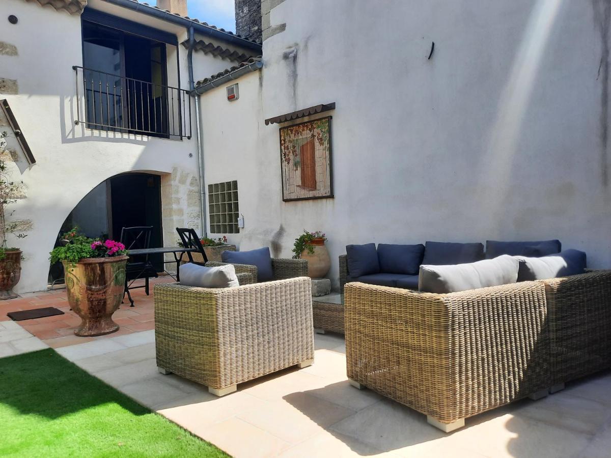 Mas" La Maison De Mon Pere " Proche Avignon A Pujaut Exterior photo