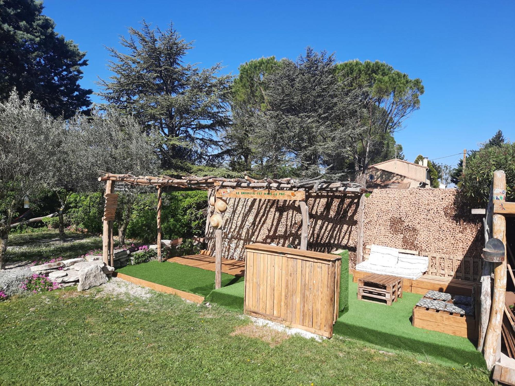 Mas" La Maison De Mon Pere " Proche Avignon A Pujaut Exterior photo